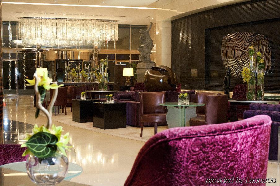 Grand Millennium Dubai Hotel Интериор снимка